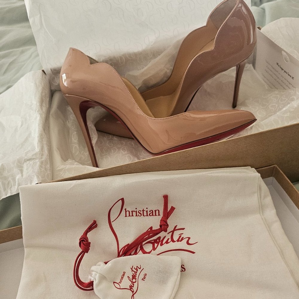 Christian Louboutin Hot Chick Nude Heels S 39
